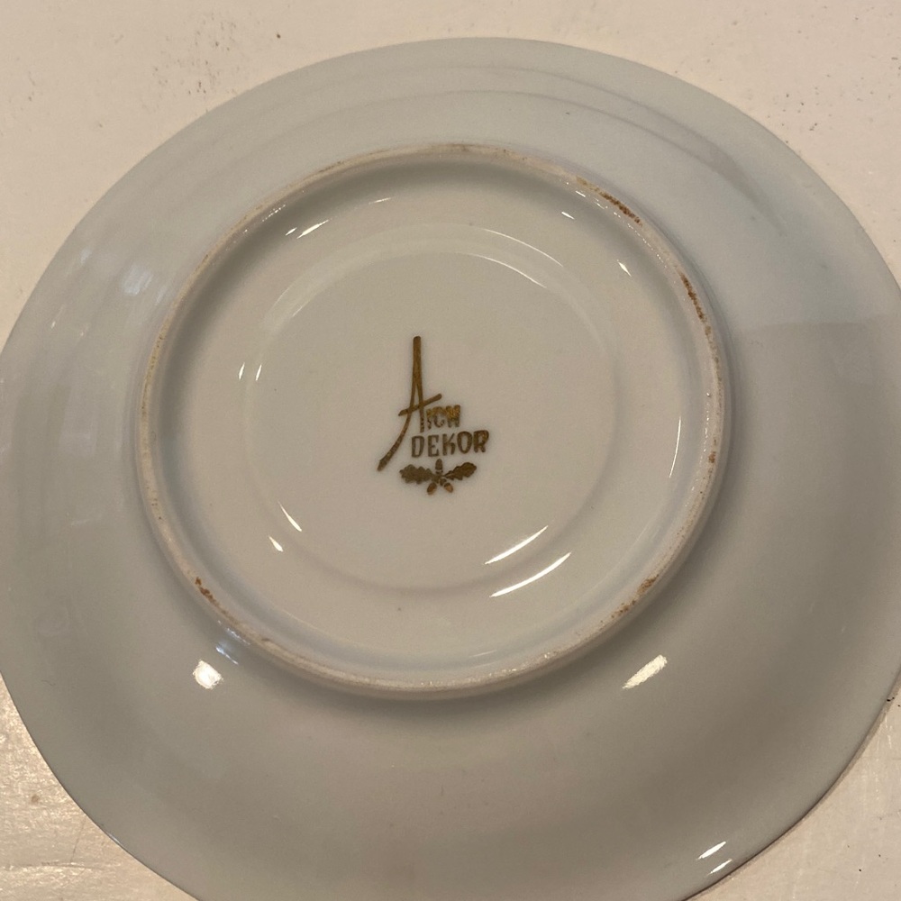 AICH DEKOR, Czechoslovakia Teacup, Saucer and Cake Plate - Picture 9 of 9